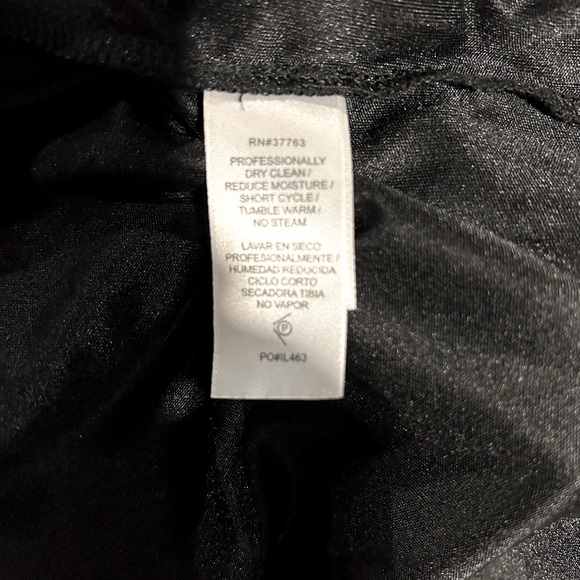 Laundry - Dress. Size 12. Great for work or play - Picture 4 of 4